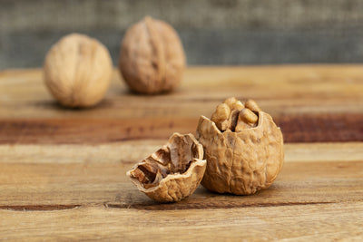 Vegan omega-3 sources including algae supplements, chia seeds, flaxseeds and walnuts